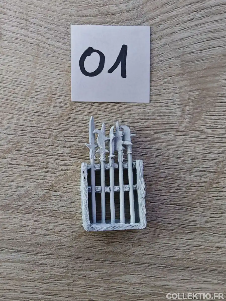 Warhammer Weapon Rack 1985 Metal