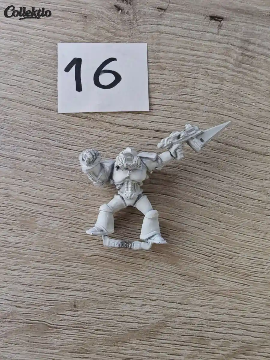 Warhammer 40k RT Space Marine Death Eagle 1988 Metal