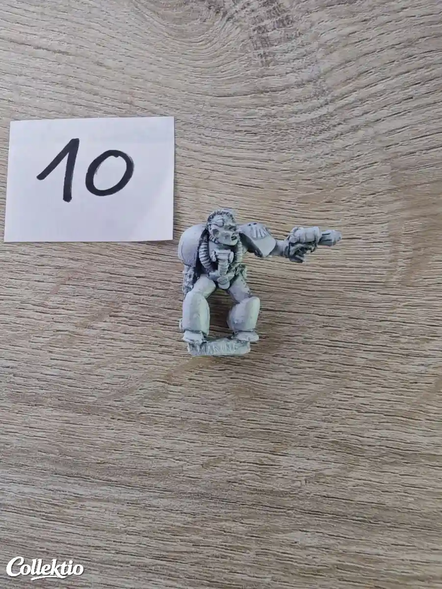 Warhammer 40k RT01 Space Marine Captain Crabb 1988 Metal