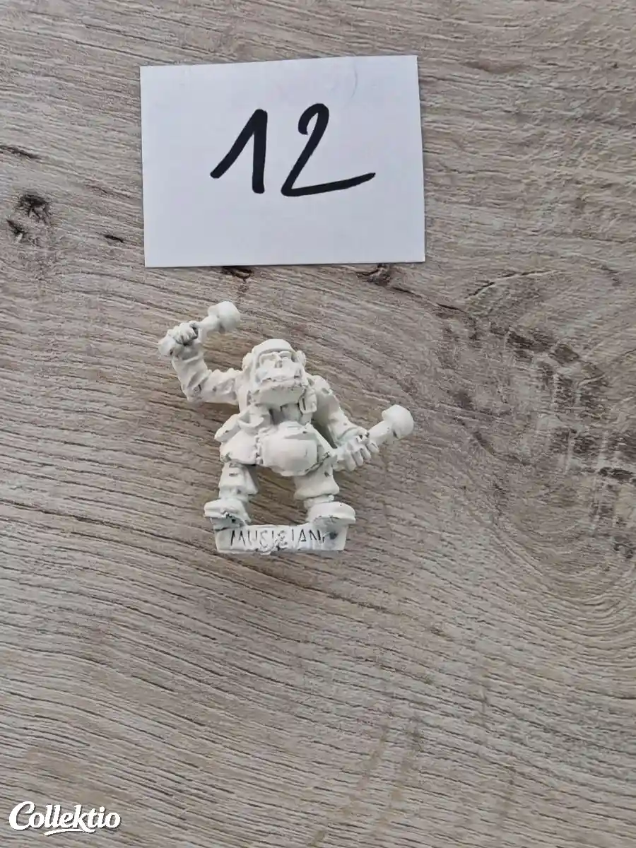 Warhammer 40k RT202 Space Ork Karlsbro Musician 1987 Metal