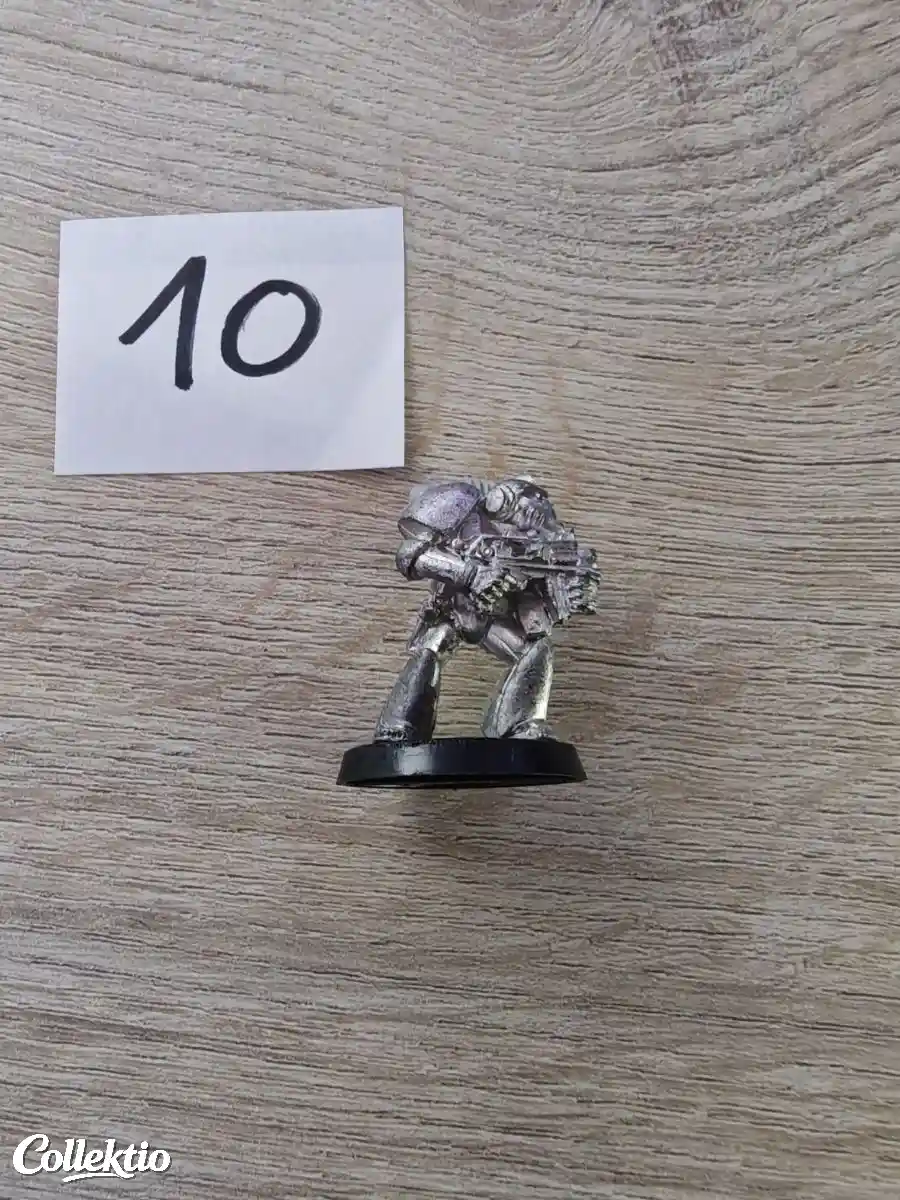 Warhammer 40k RT01 Space Marine Brother Hamilton 1987 Metal