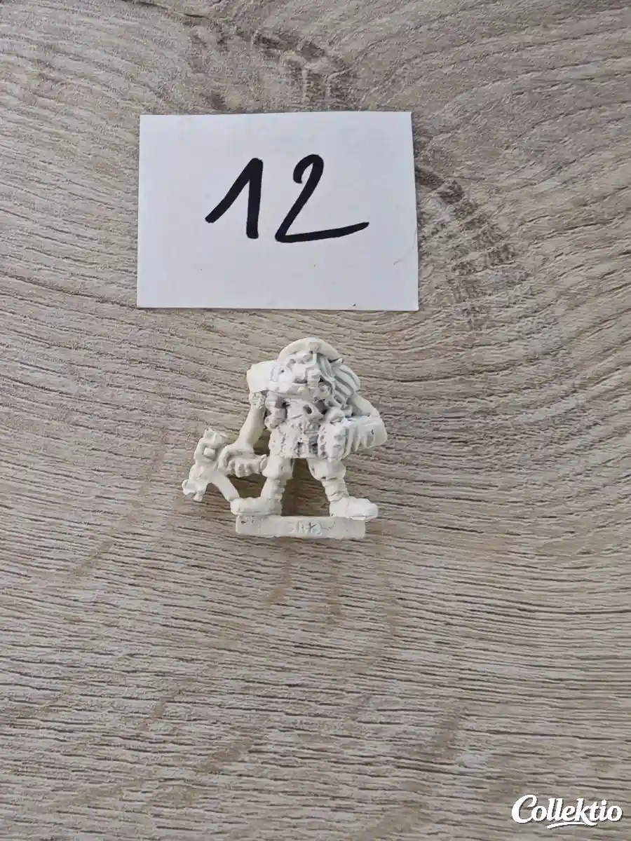 Warhammer 40k RT02 Space Ork Sergent Gutrush 1987 Metal