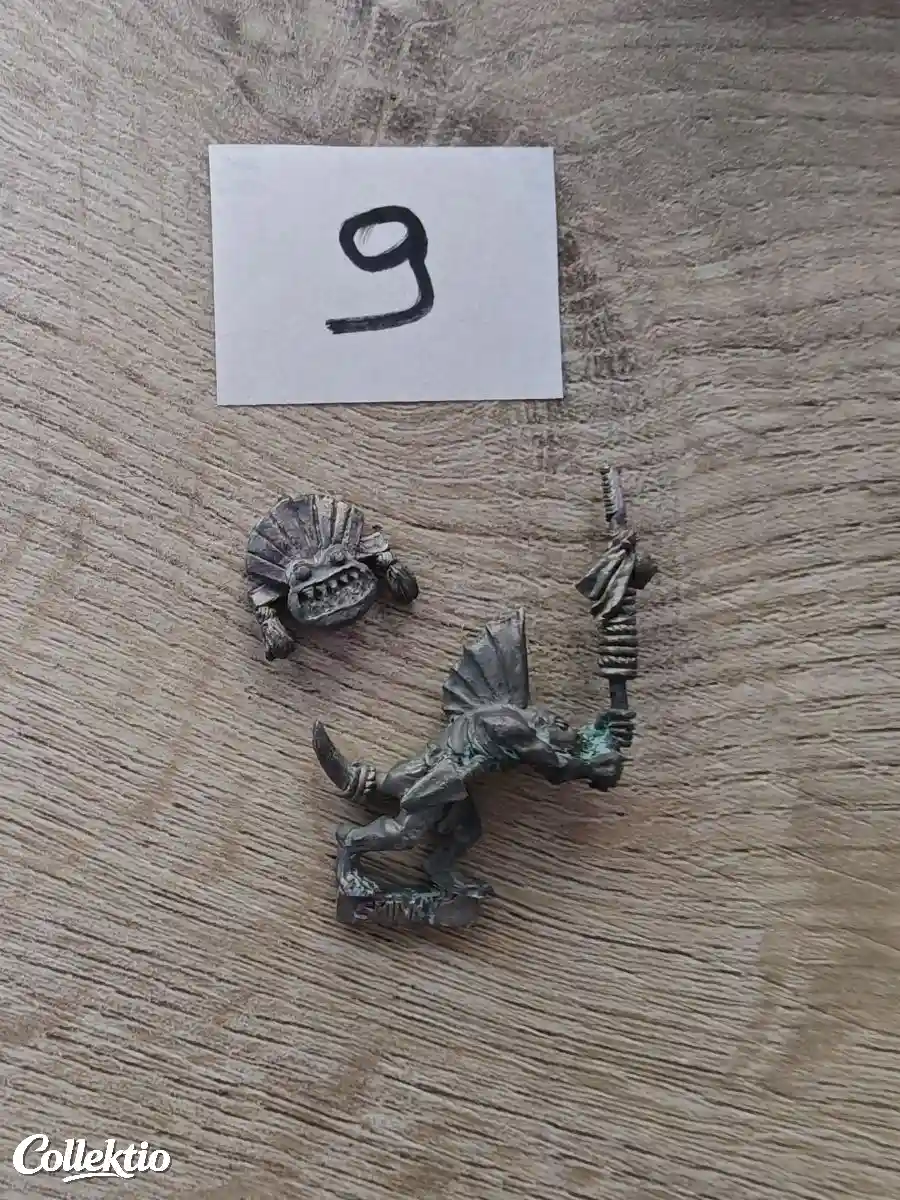 Warhammer Lizardmen Skink Totem Bearer Metal