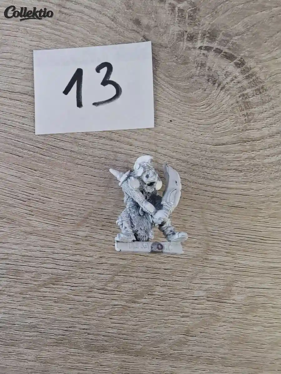 Warhammer N11 Giant Black Orc Warlord 1985 Metal